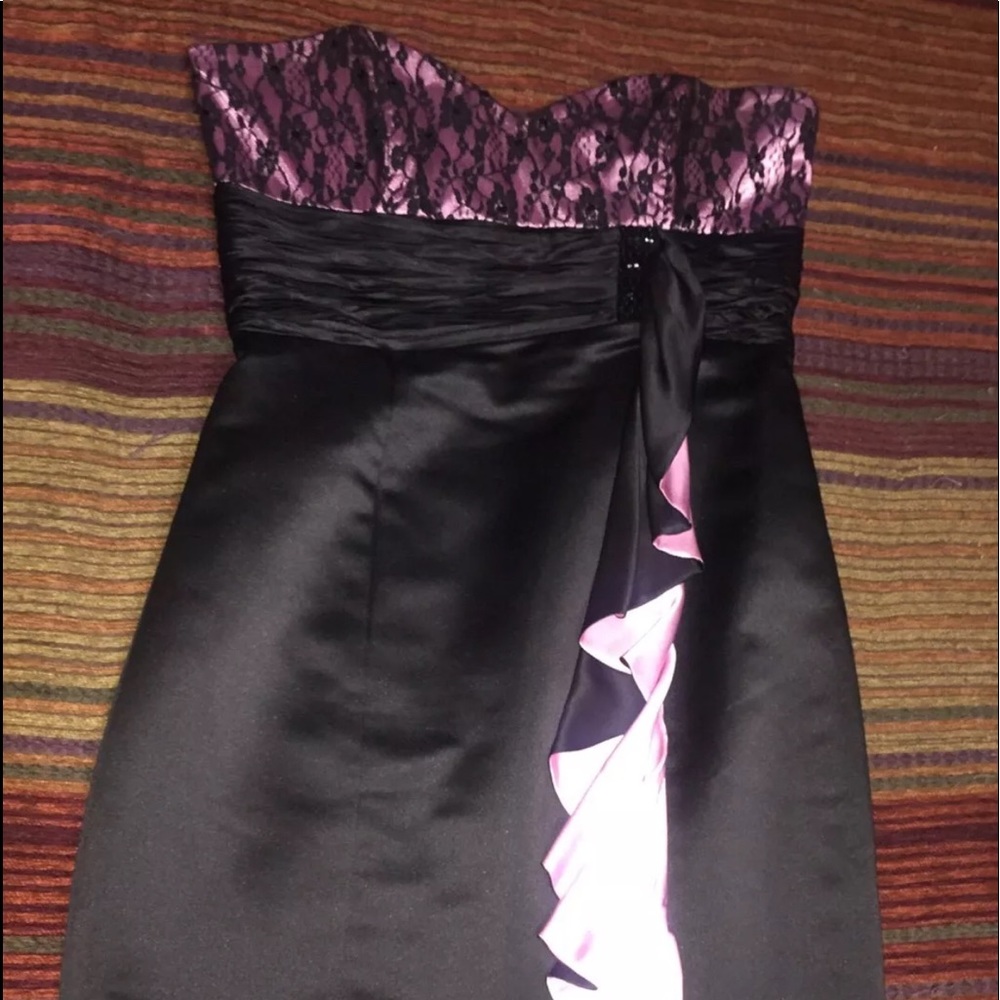 Betsey Johnson Black Pink Strapless Dress Size: 6
